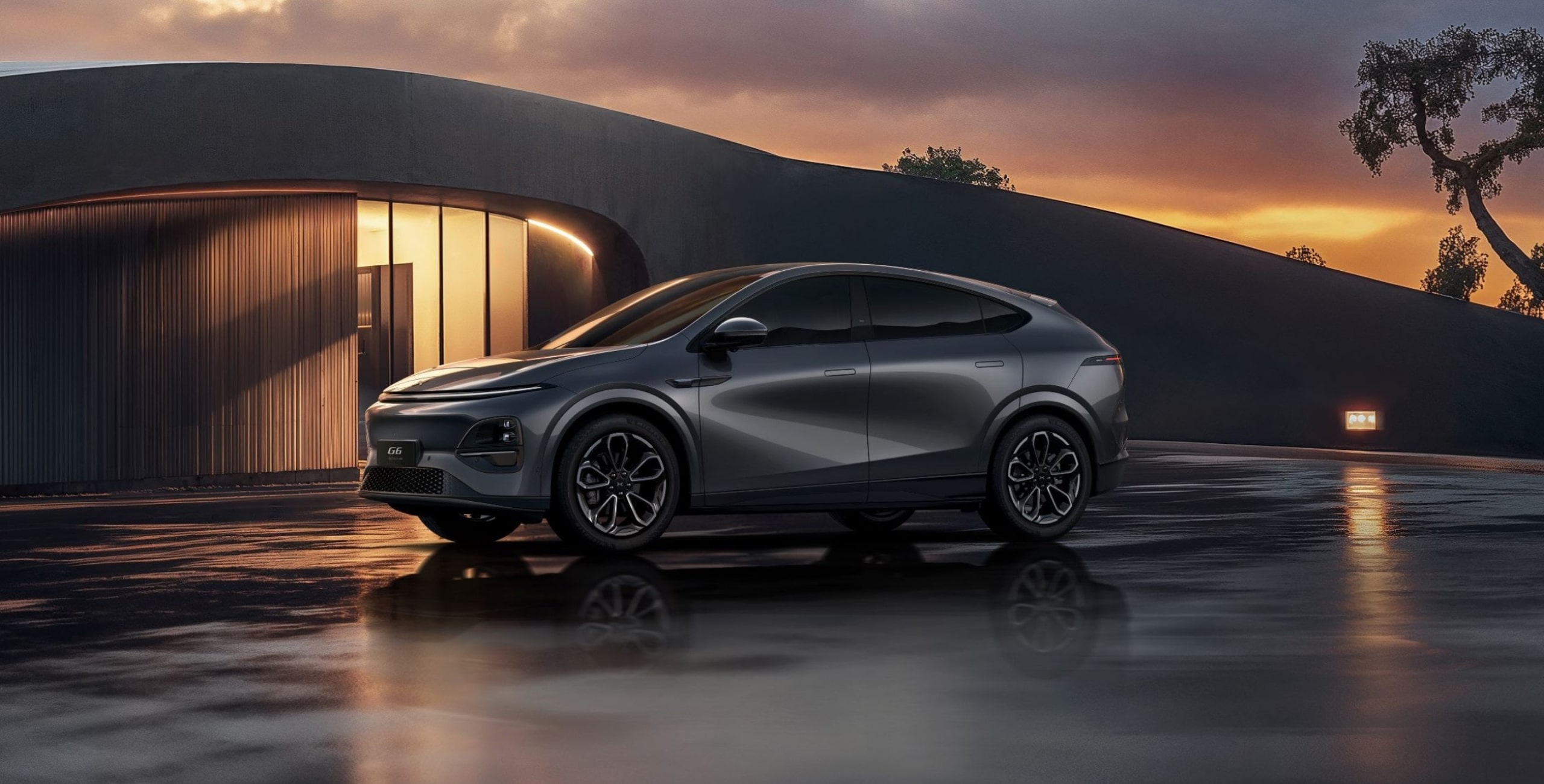 Car in Graphite Gray